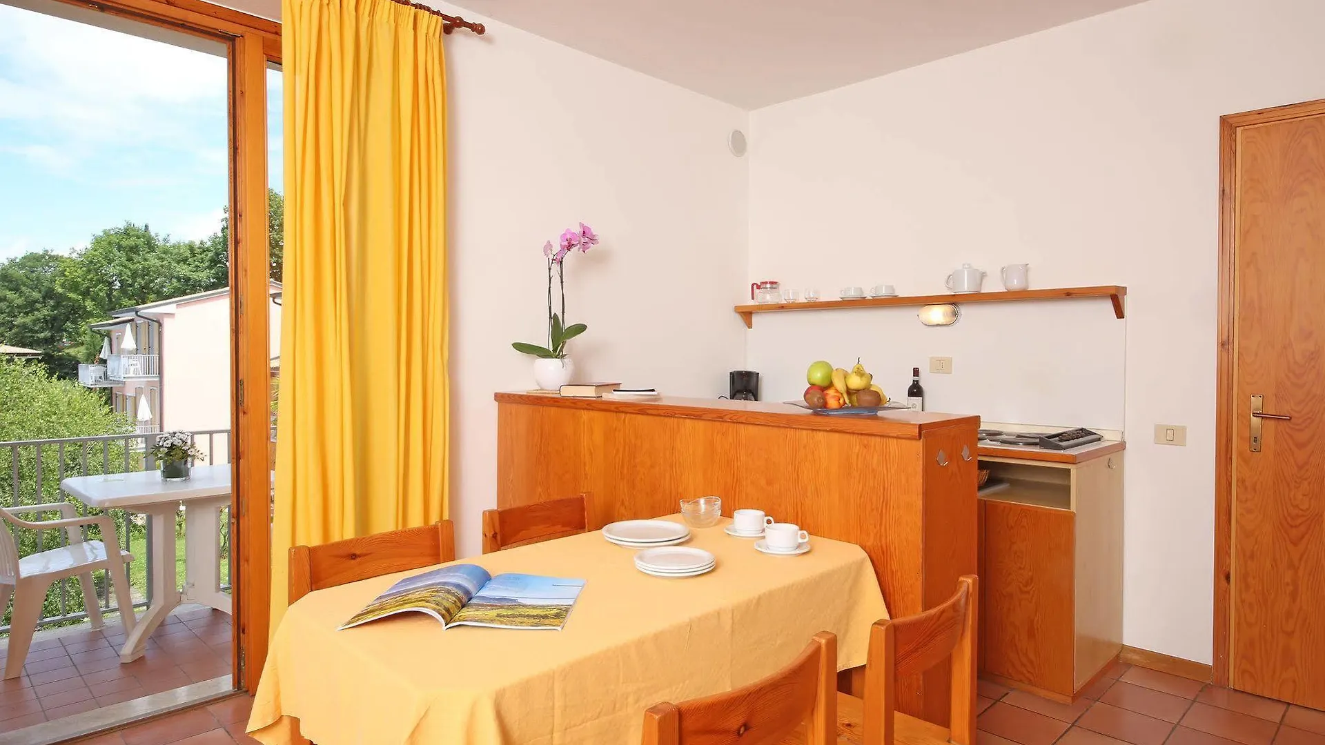 Appartamenti San Carlo Costermano Lägenhet